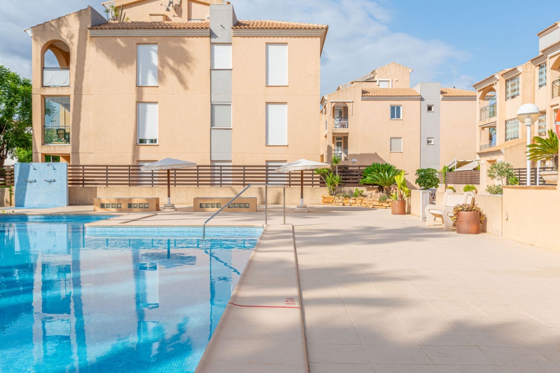 Sale - Apartment -
Javea - Montañar