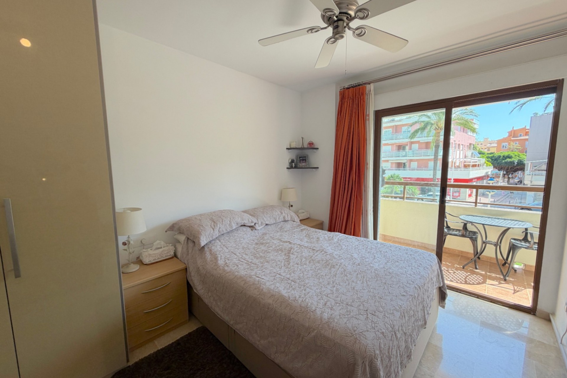 Sale - Apartment -
Moraira - Centro