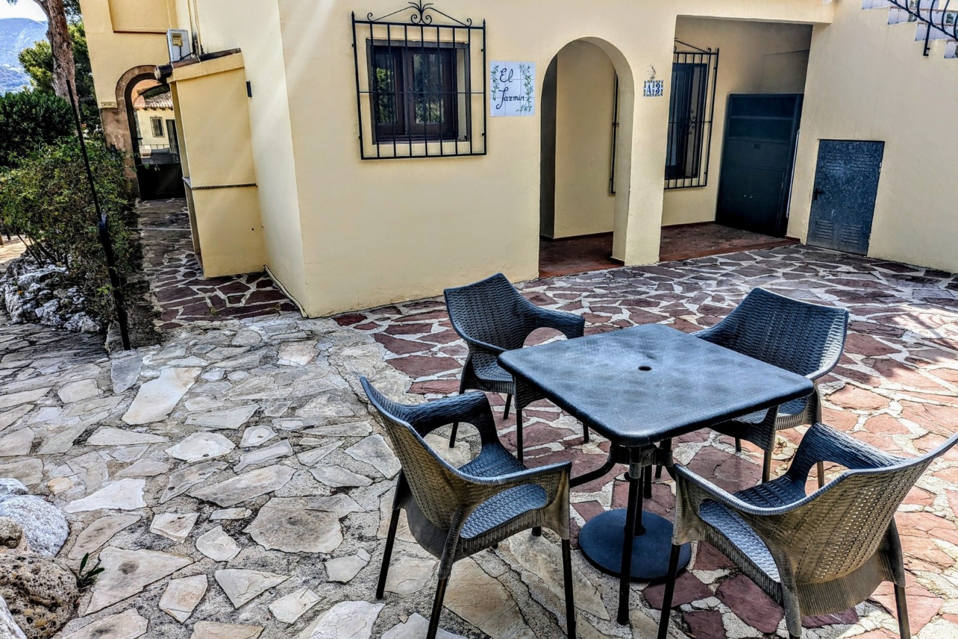 Sale - Apartment -
Moraira - La Sabatera