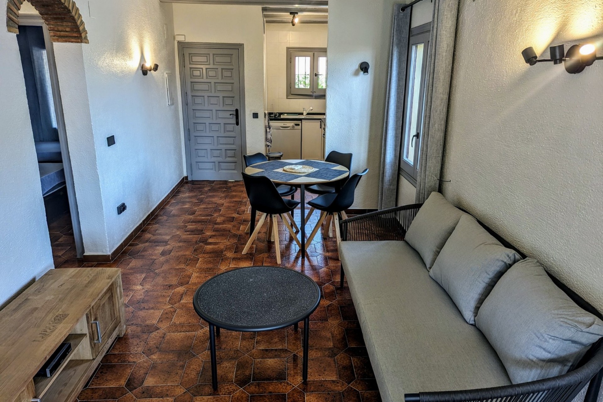 Sale - Apartment -
Moraira - La Sabatera