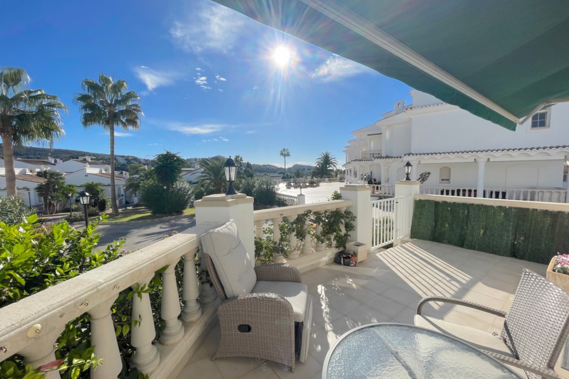 Sale - Apartment -
Moraira - La Sabatera