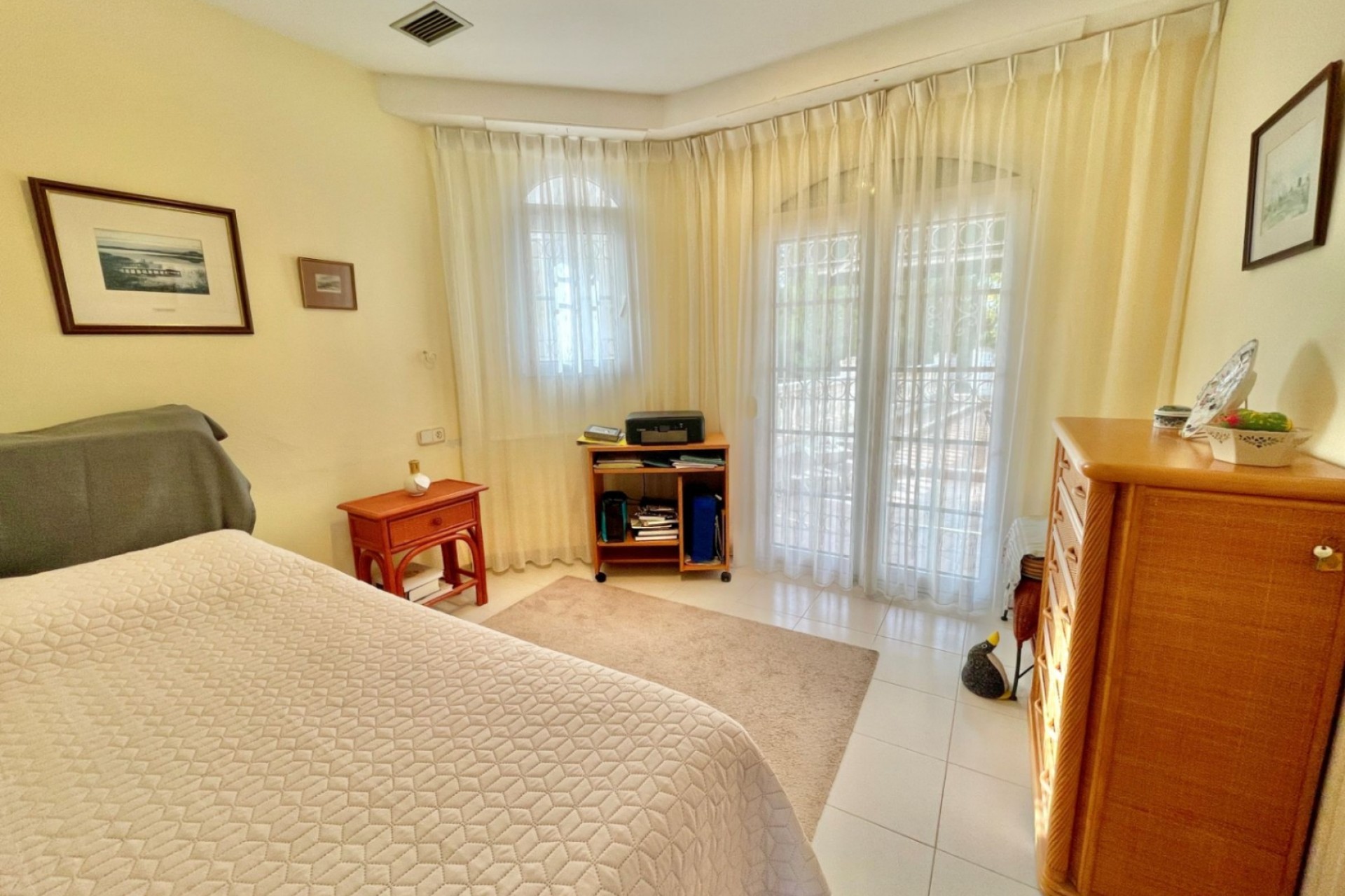 Sale - Apartment -
Moraira - La Sabatera