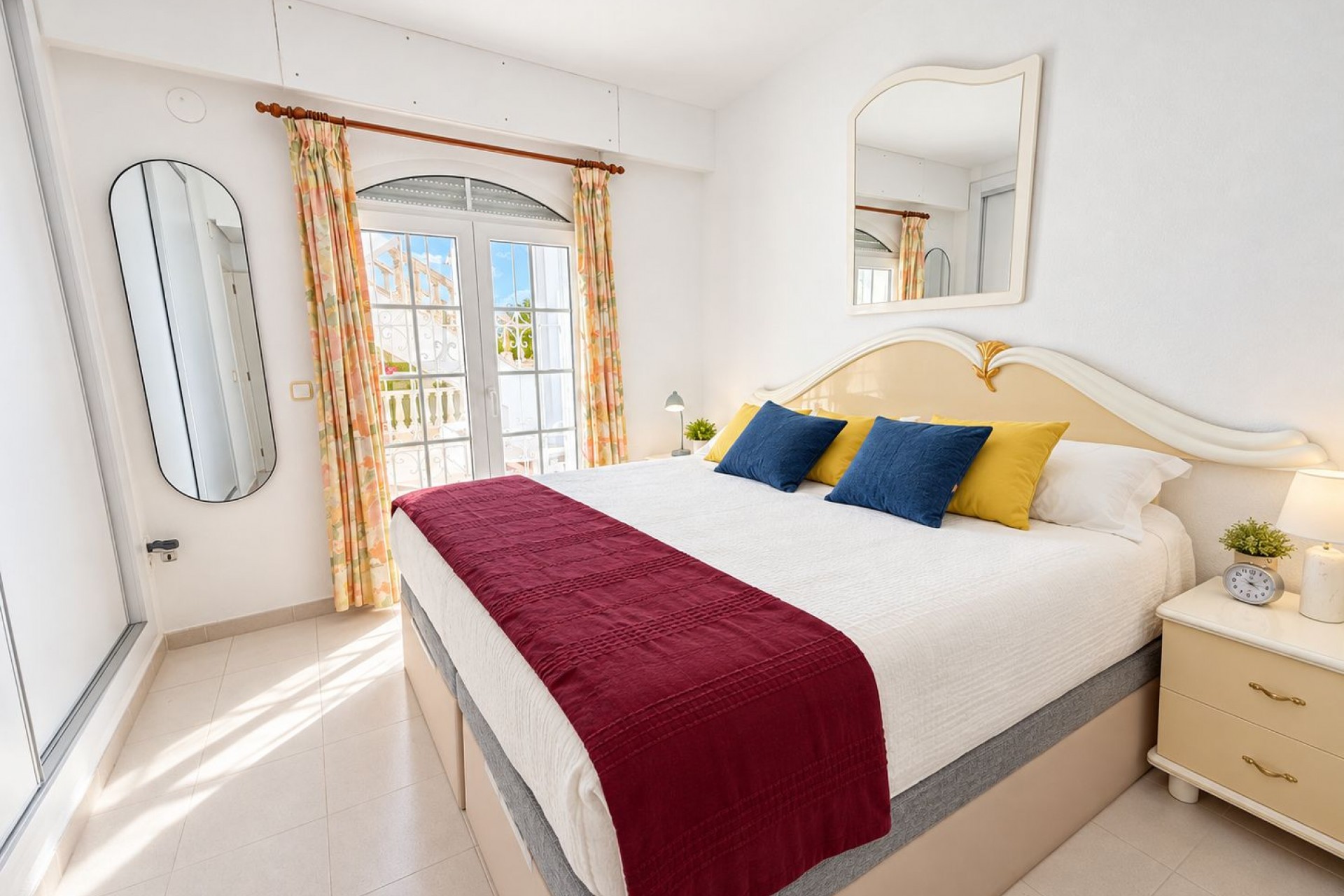 Sale - Apartment -
Moraira - La Sabatera