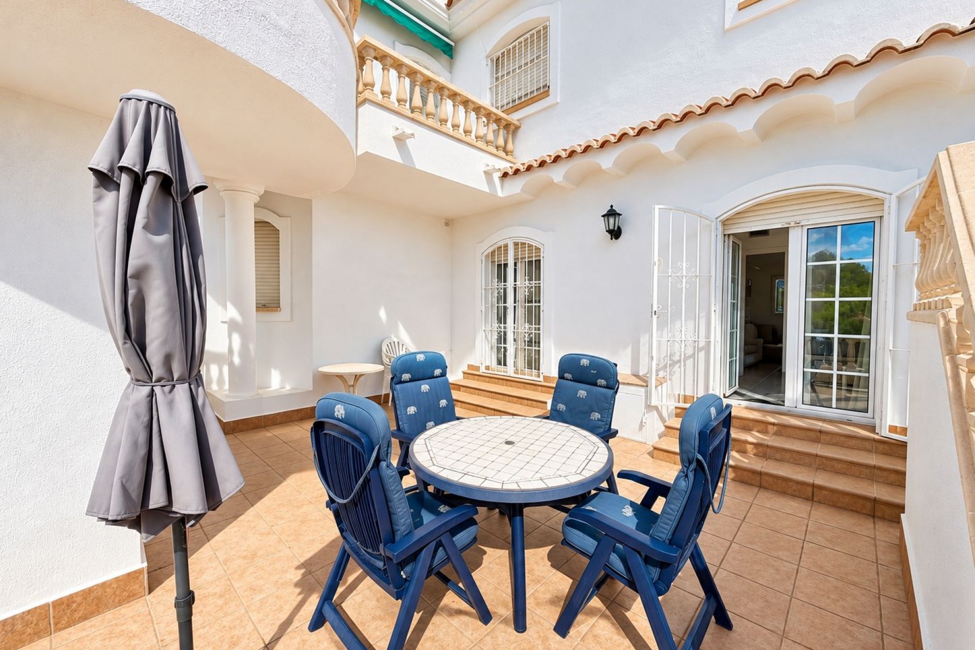 Sale - Apartment -
Moraira - La Sabatera