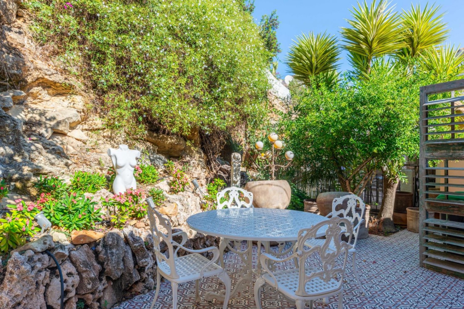 Sale - Apartment -
Moraira - La Sabatera