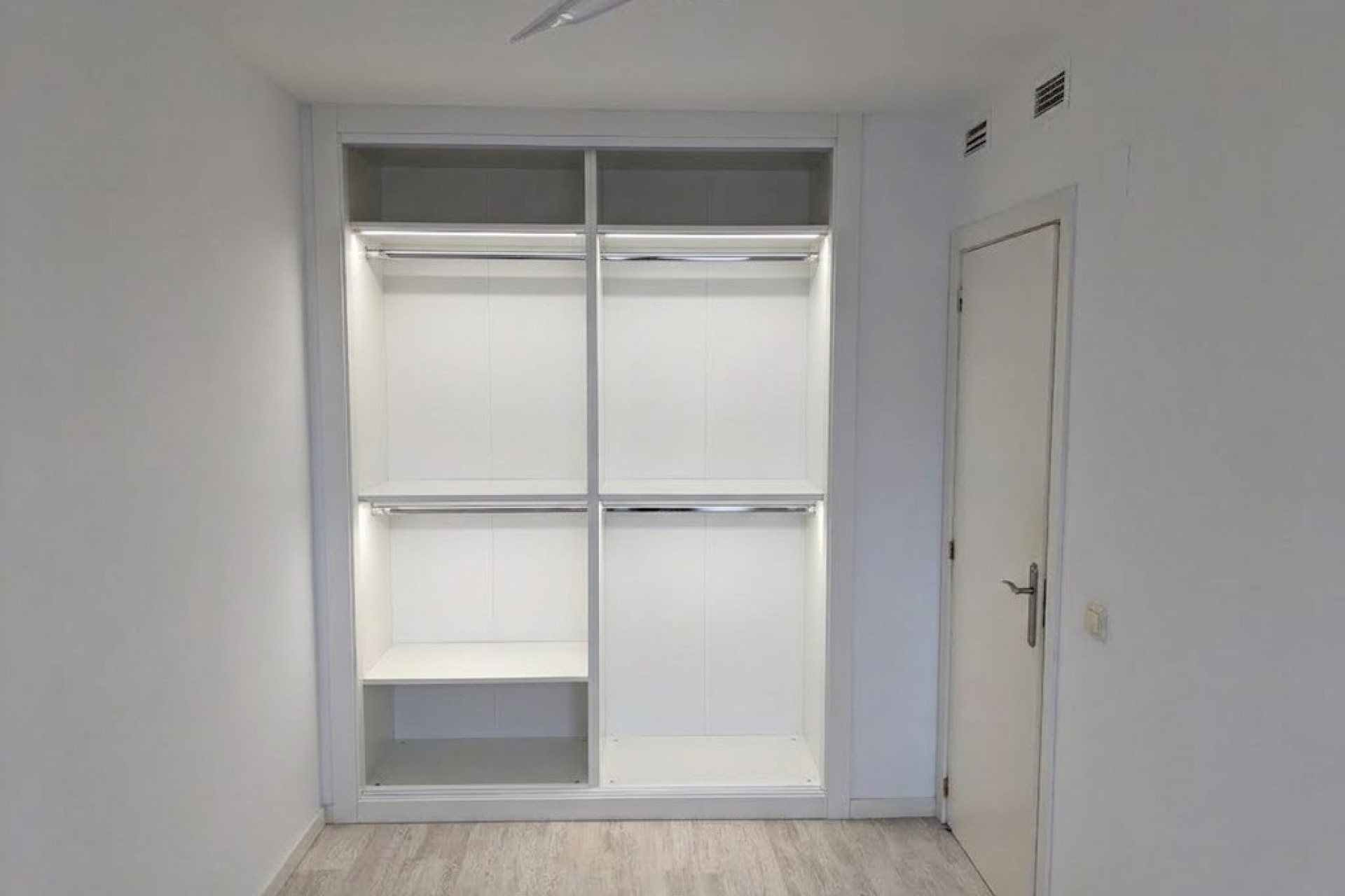 Sale - Apartment -
Teulada