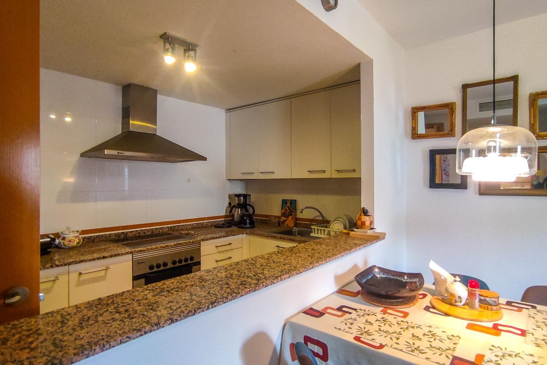 Sale - Apartment -
Villajoyosa - Cala de Villajoyosa