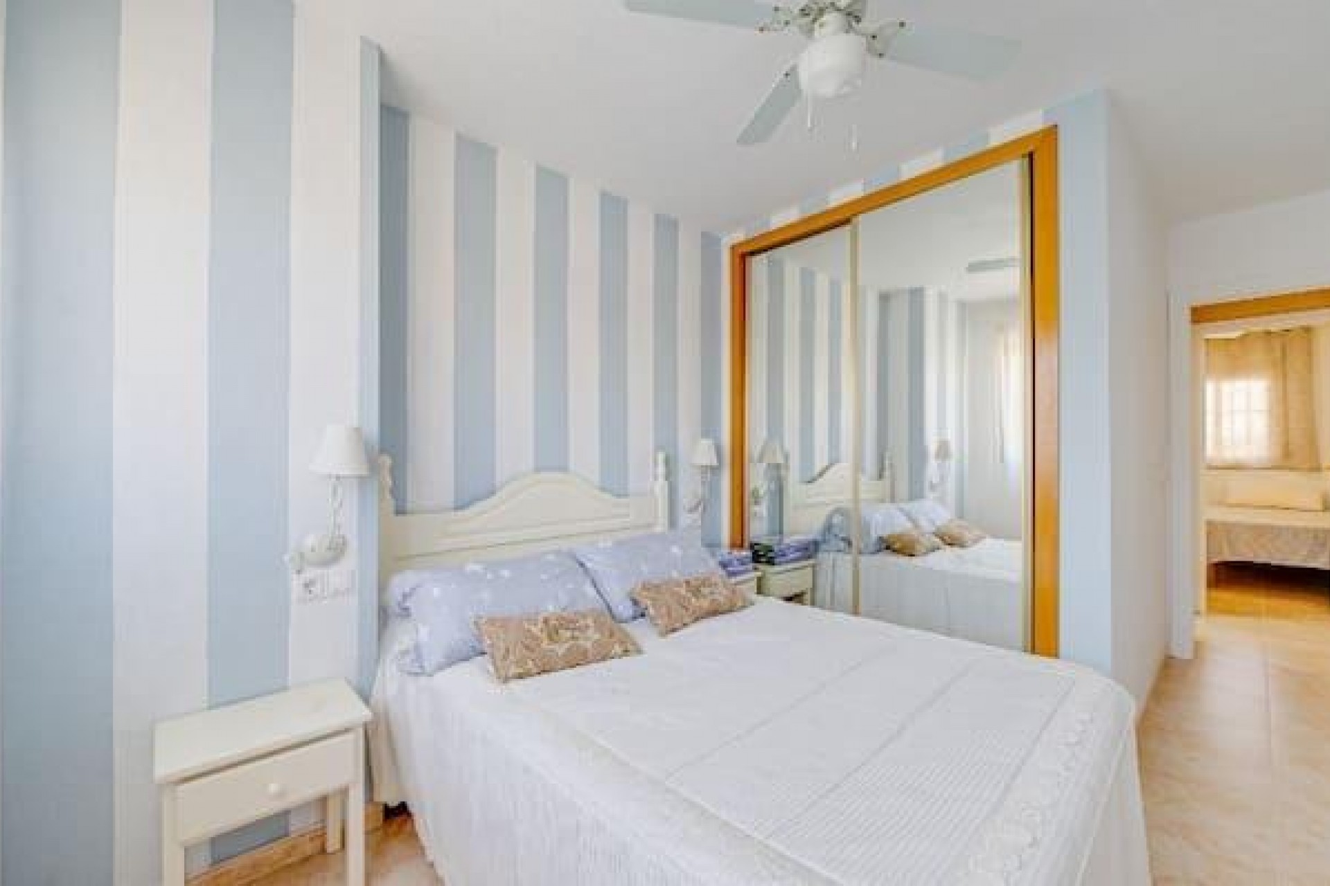 Sale - Apartment -
Villajoyosa - Cala de Villajoyosa