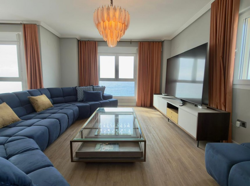 Sale - Apartment -
Villajoyosa - Playas Del Torres