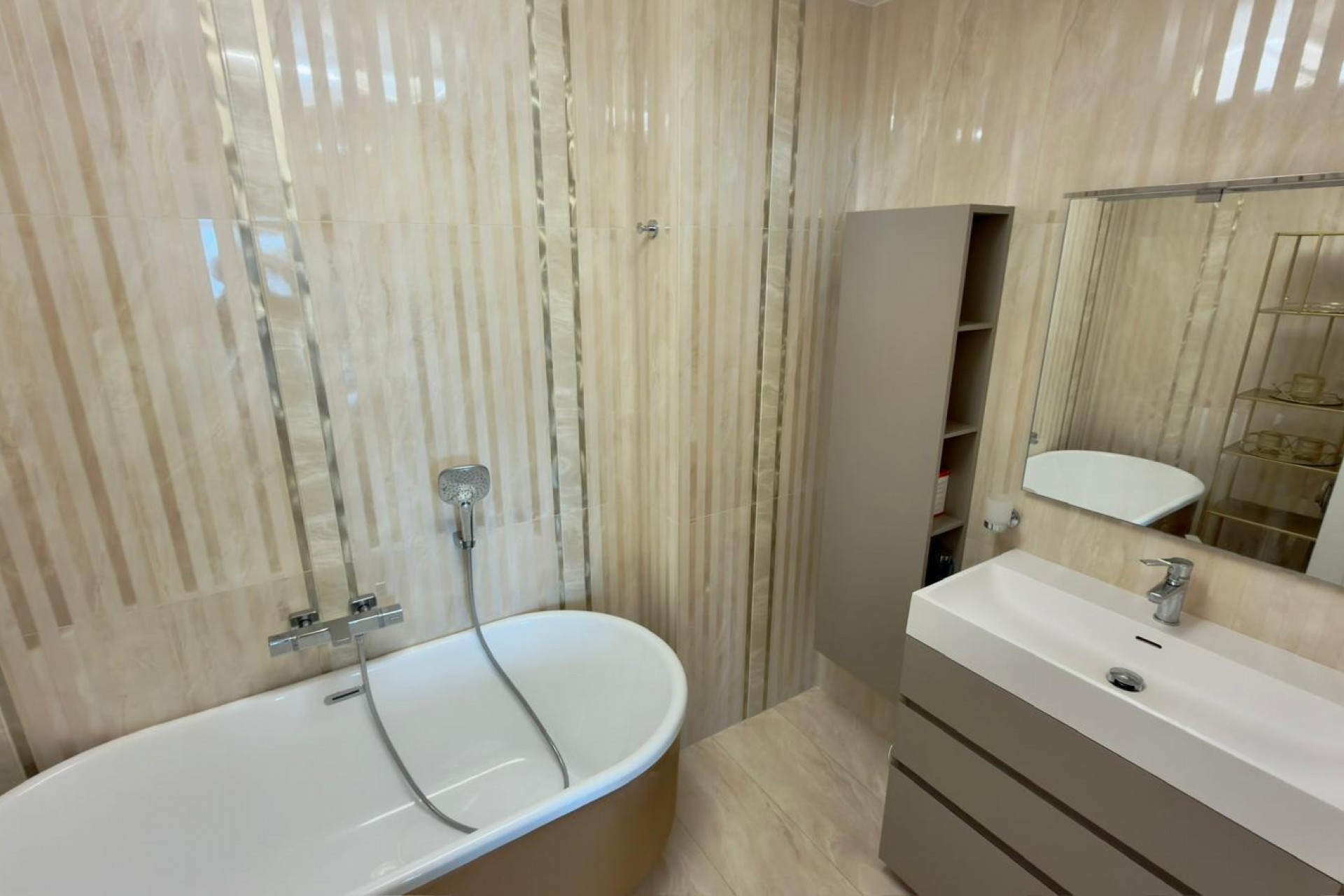 Sale - Apartment -
Villajoyosa - Playas Del Torres