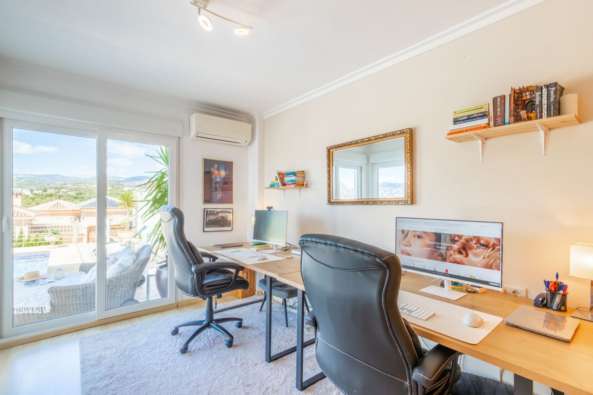 Sale - Bungalow -
Calpe - Urbanización Casanova