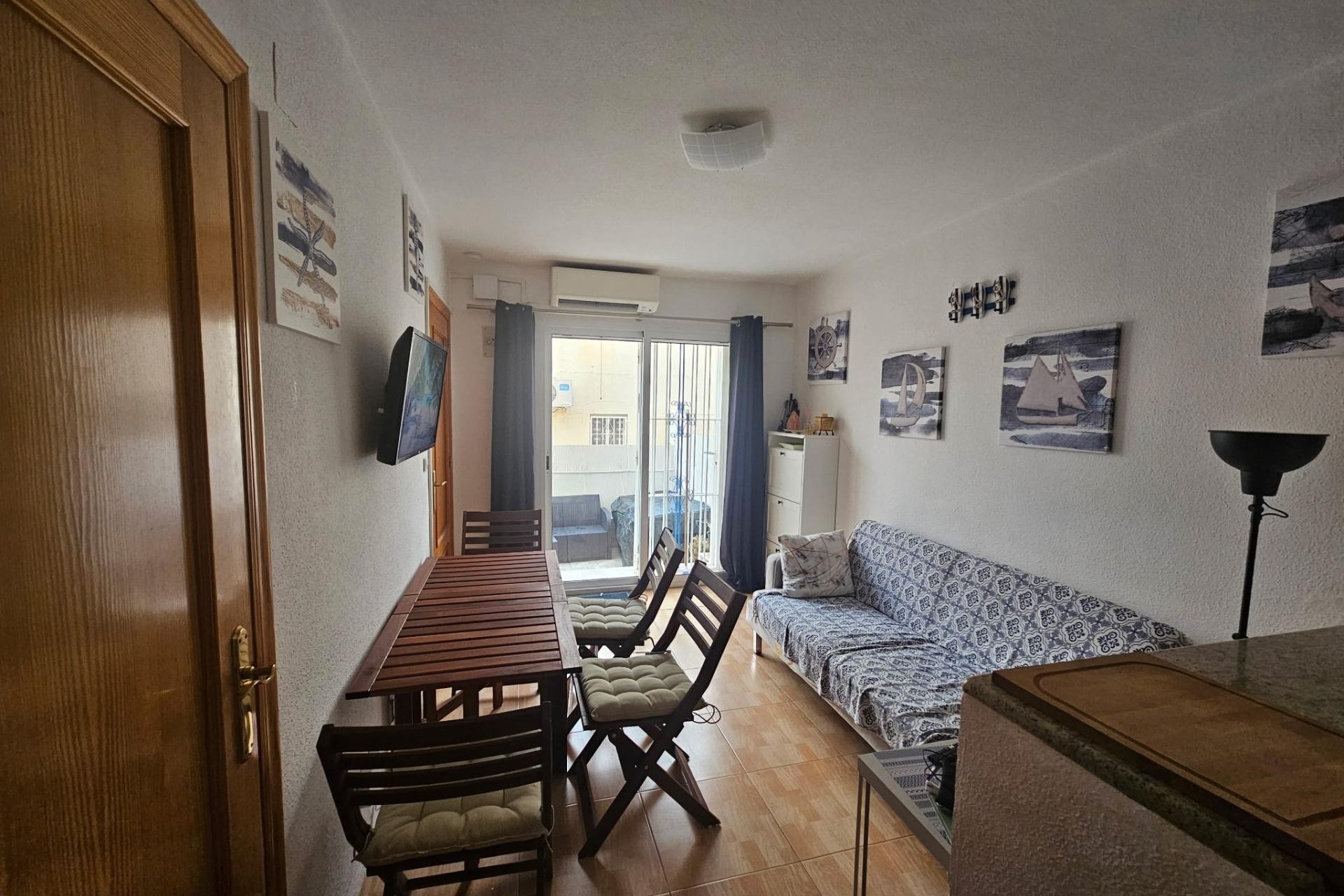 Sale - Bungalow Planta Baja -
Torrevieja - Lago jardin