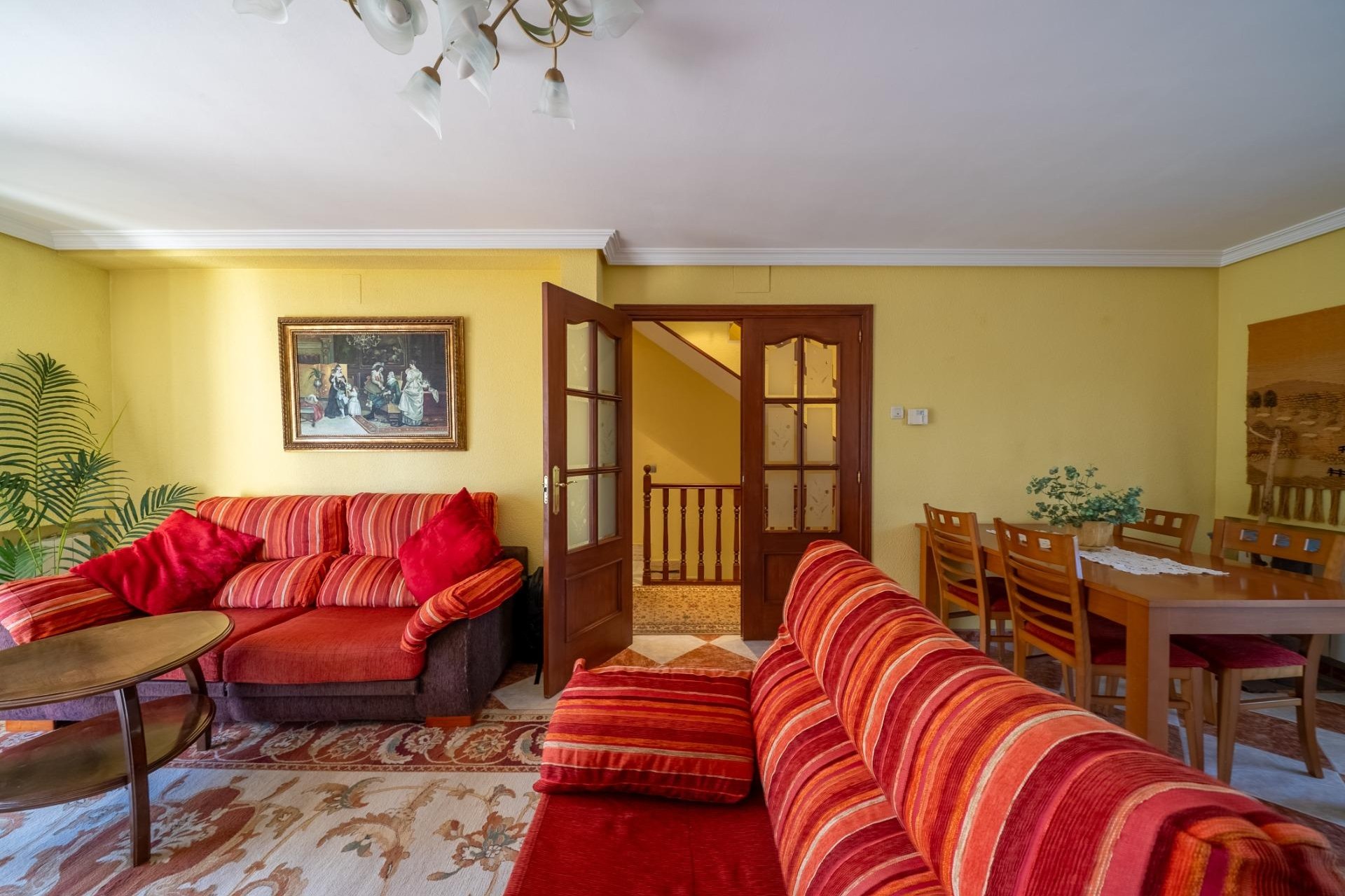 Sale - Chalet -
San Martin de Valdeiglesias - Garnacho