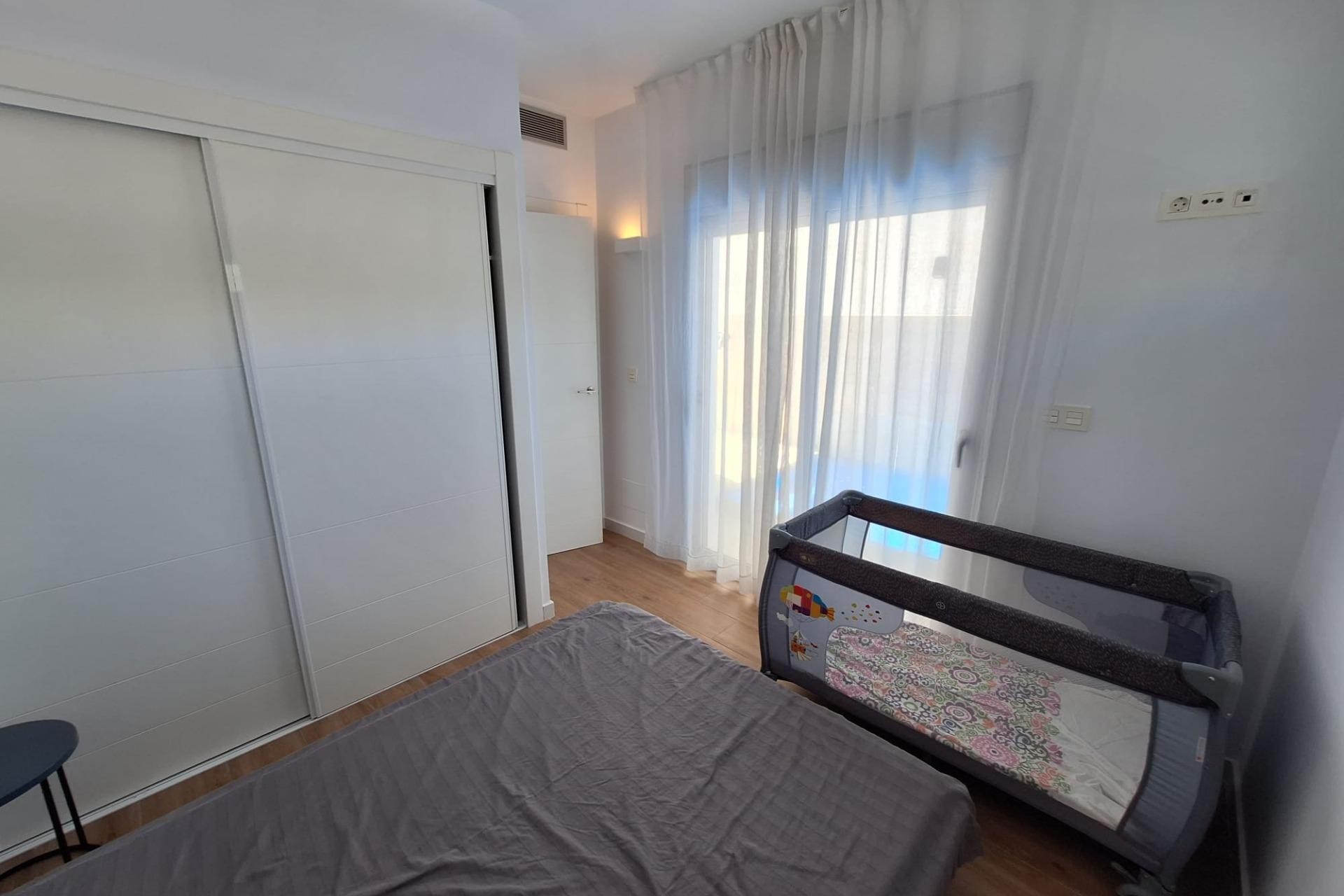 Sale - Chalet -
Torrevieja - Los Frutales