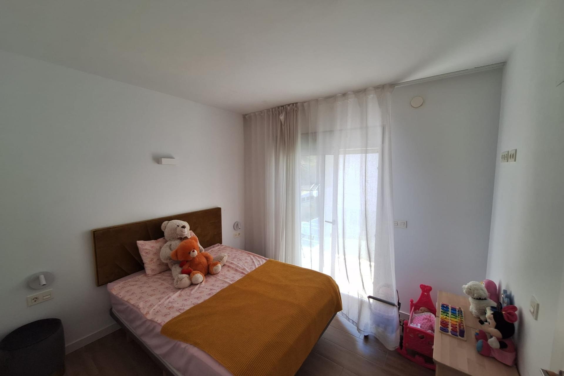 Sale - Chalet -
Torrevieja - Los Frutales