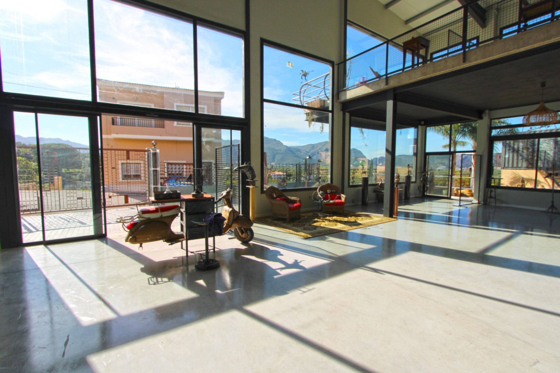 Sale - Commercial -
Benidoleig