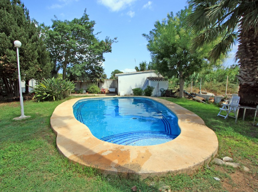 Sale - Commercial -
El Vergel - Periferia