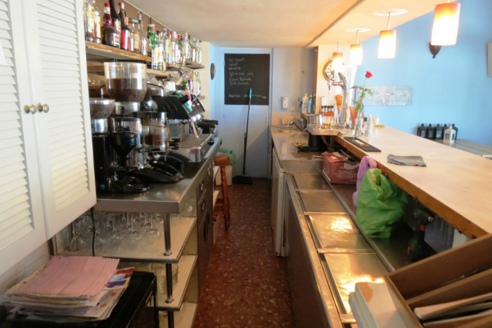 Sale - Commercial -
Moraira - Town centre