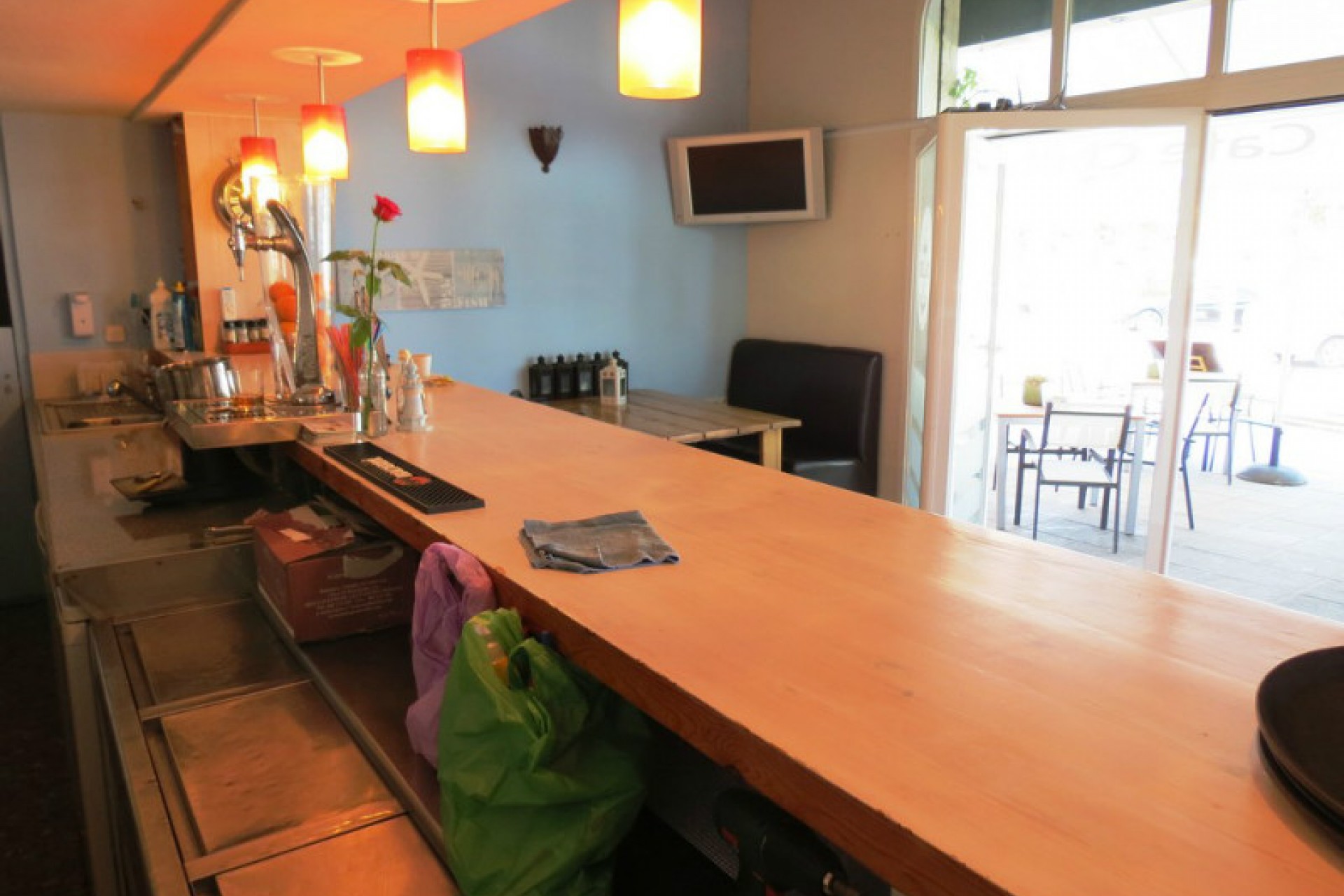 Sale - Commercial -
Moraira - Town centre