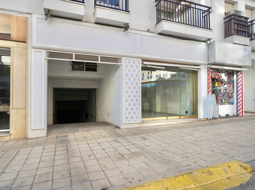 Sale - Commercial -
Moraira