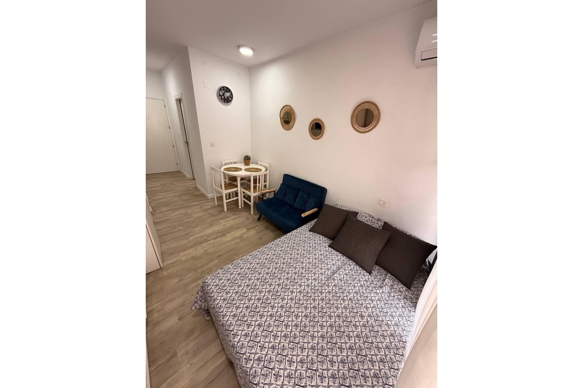 Sale - Estudio -
Torrevieja - Playa del cura