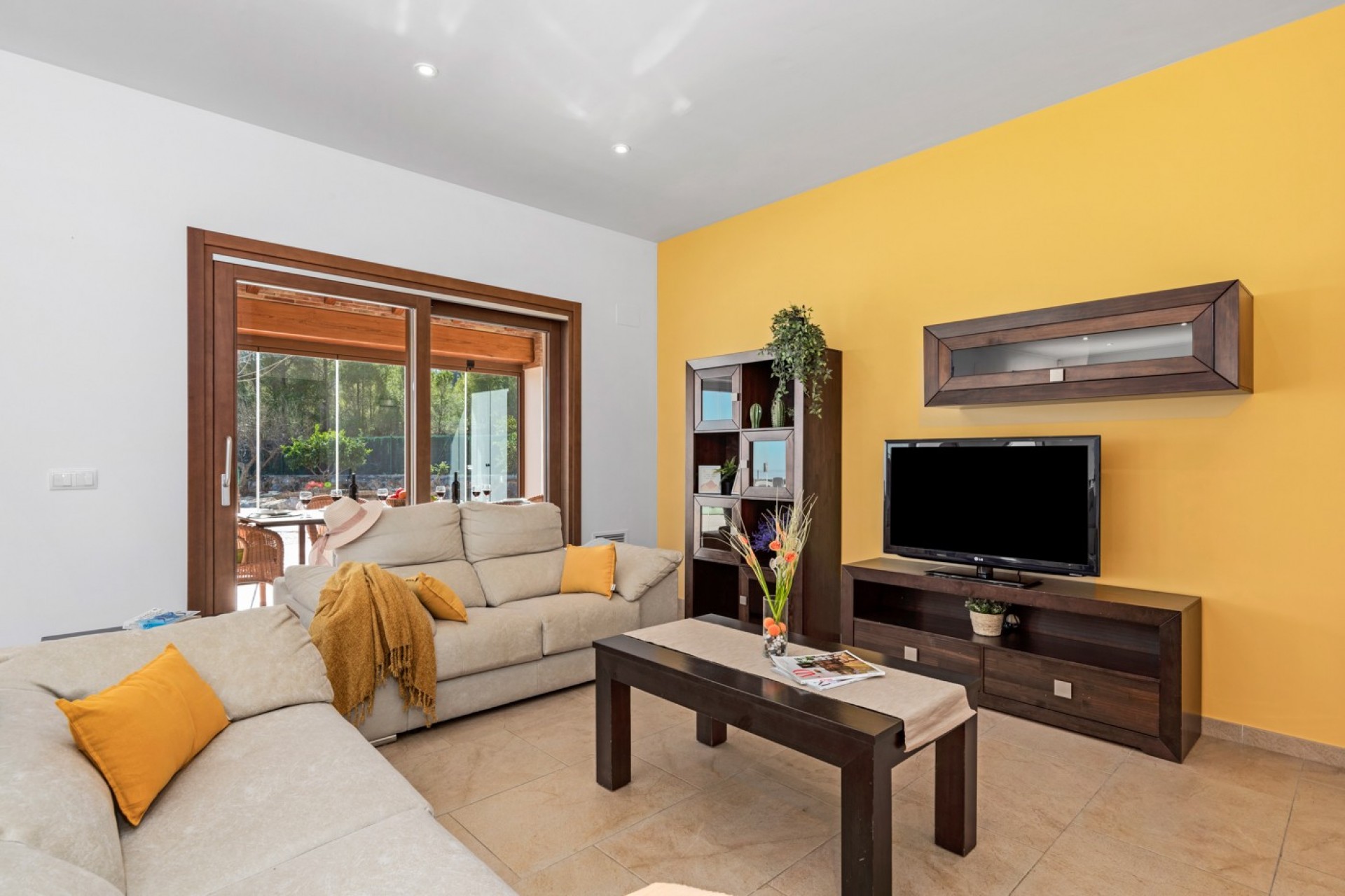 Sale - Finca / Country Property -
Benissa