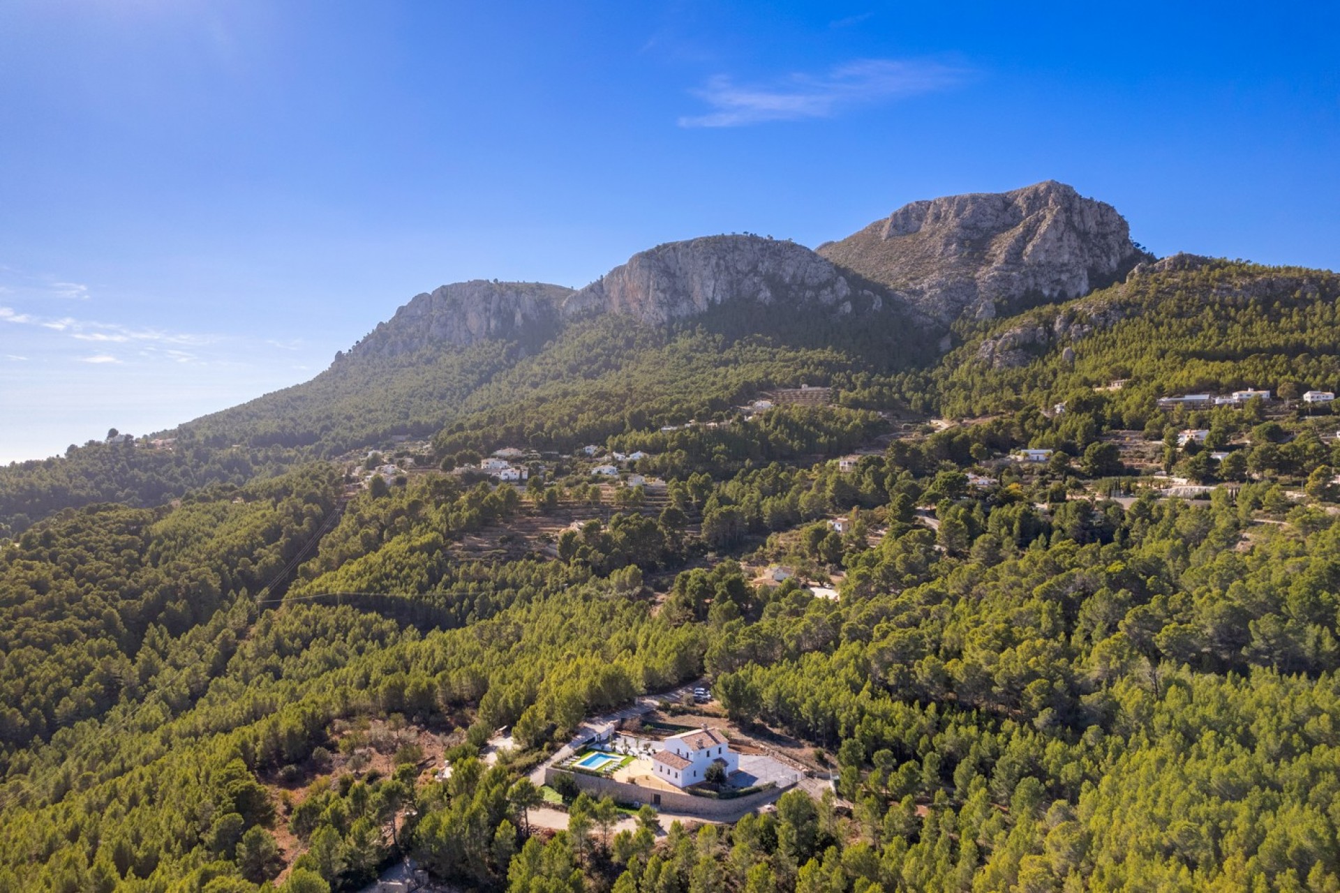 Sale - Finca / Country Property -
Benissa