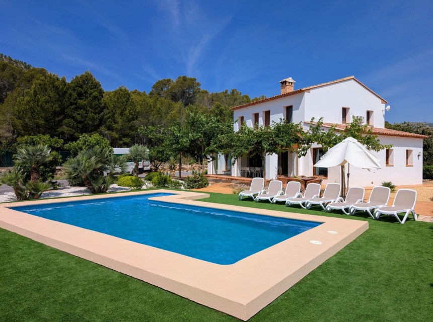 Sale - Finca / Country Property -
Benissa