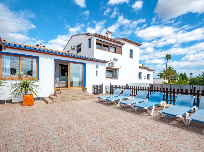 Sale - Finca / Country Property -
Benissa