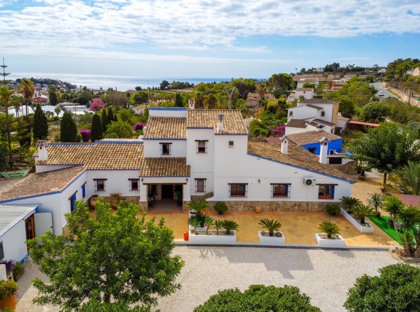 Sale - Finca / Country Property -
Benissa