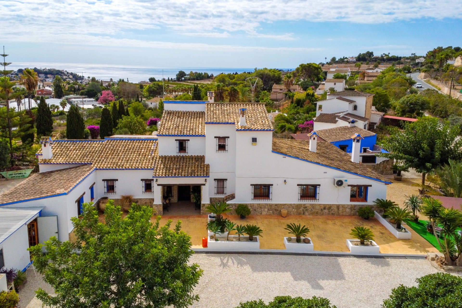 Sale - Finca / Country Property -
Benissa