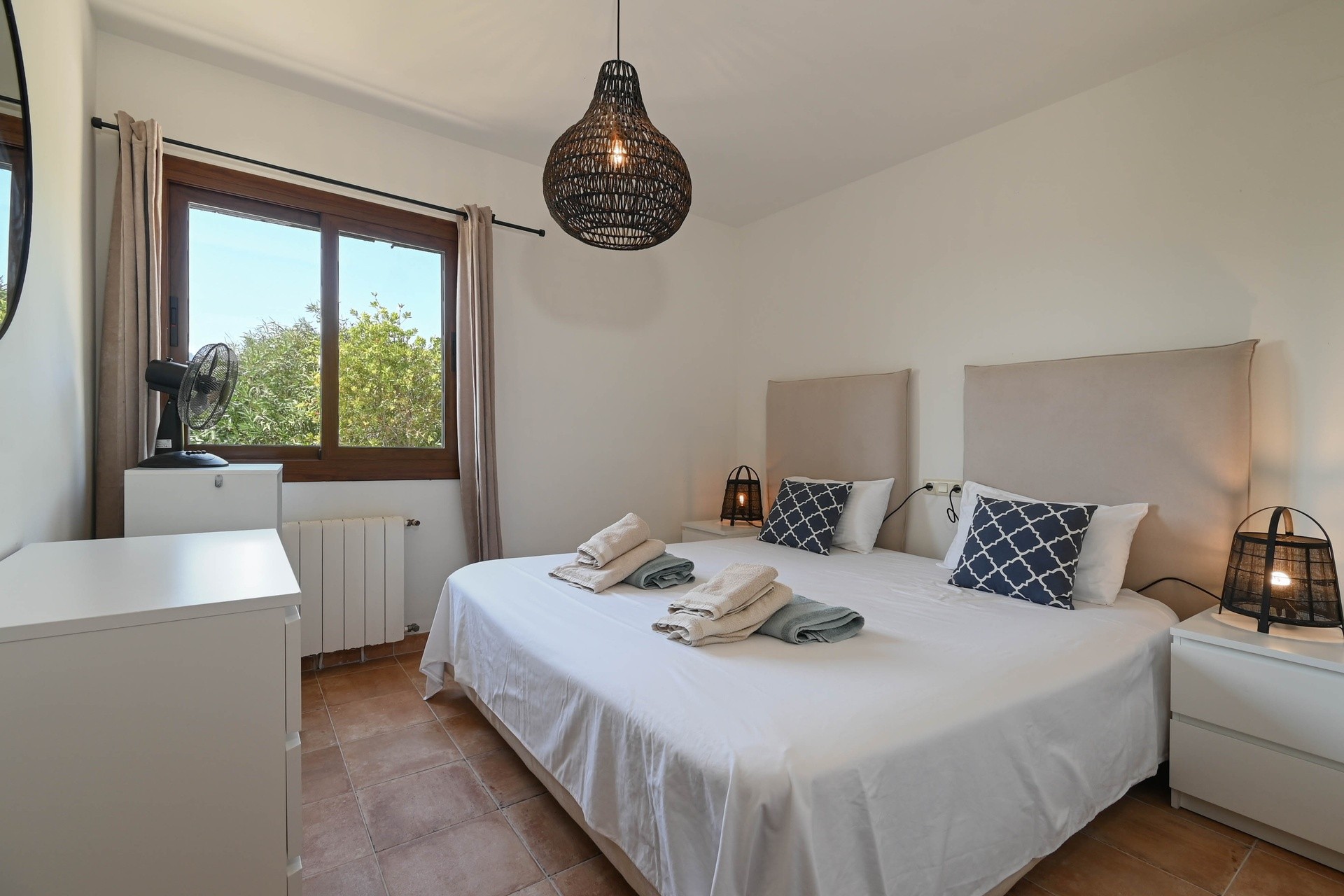 Sale - Finca / Country Property -
Benissa