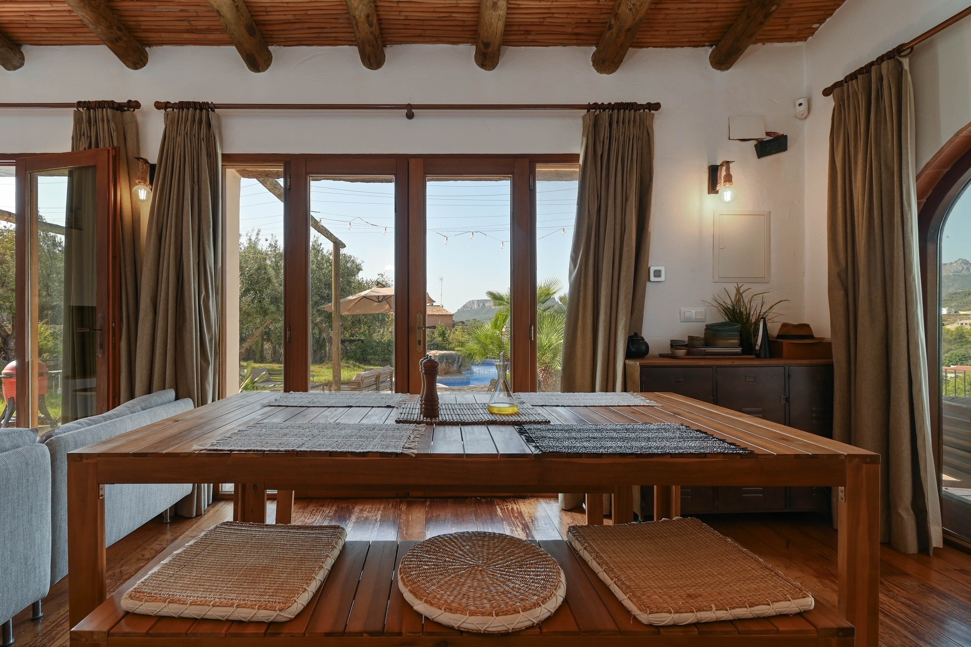 Sale - Finca / Country Property -
Benissa
