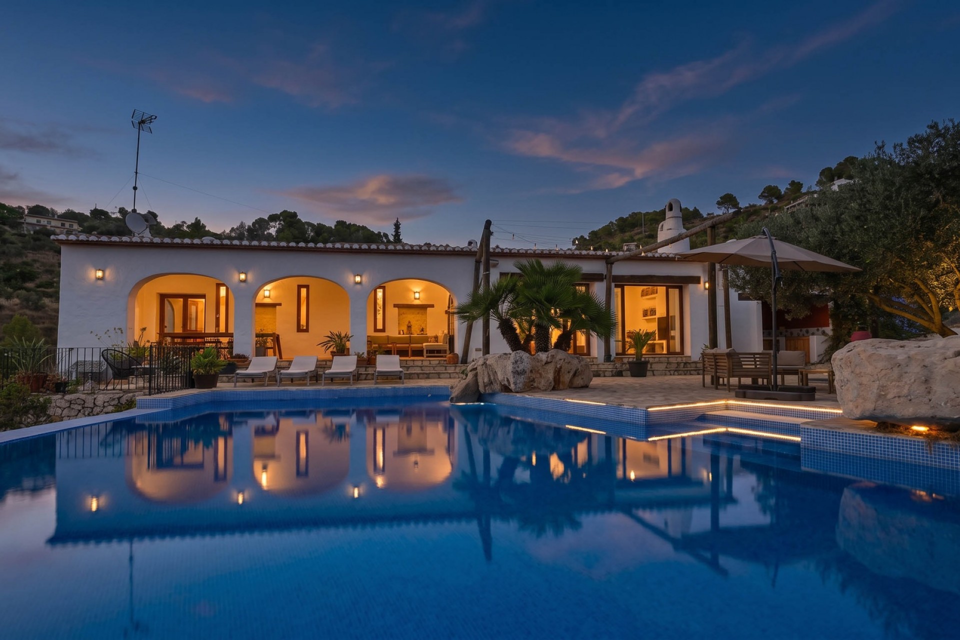 Sale - Finca / Country Property -
Benissa