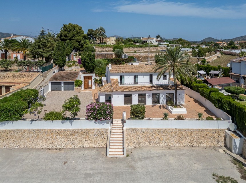 Sale - Finca / Country Property -
Benissa