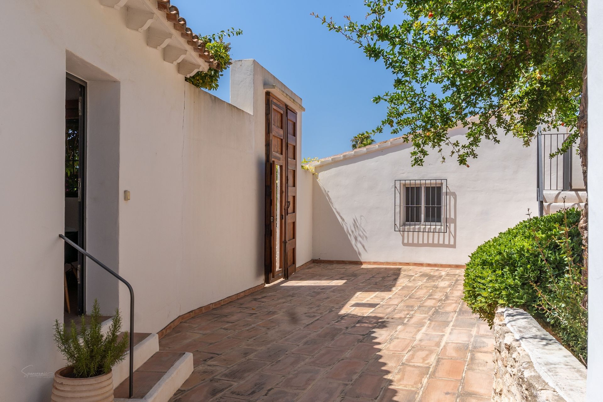 Sale - Finca / Country Property -
Benissa