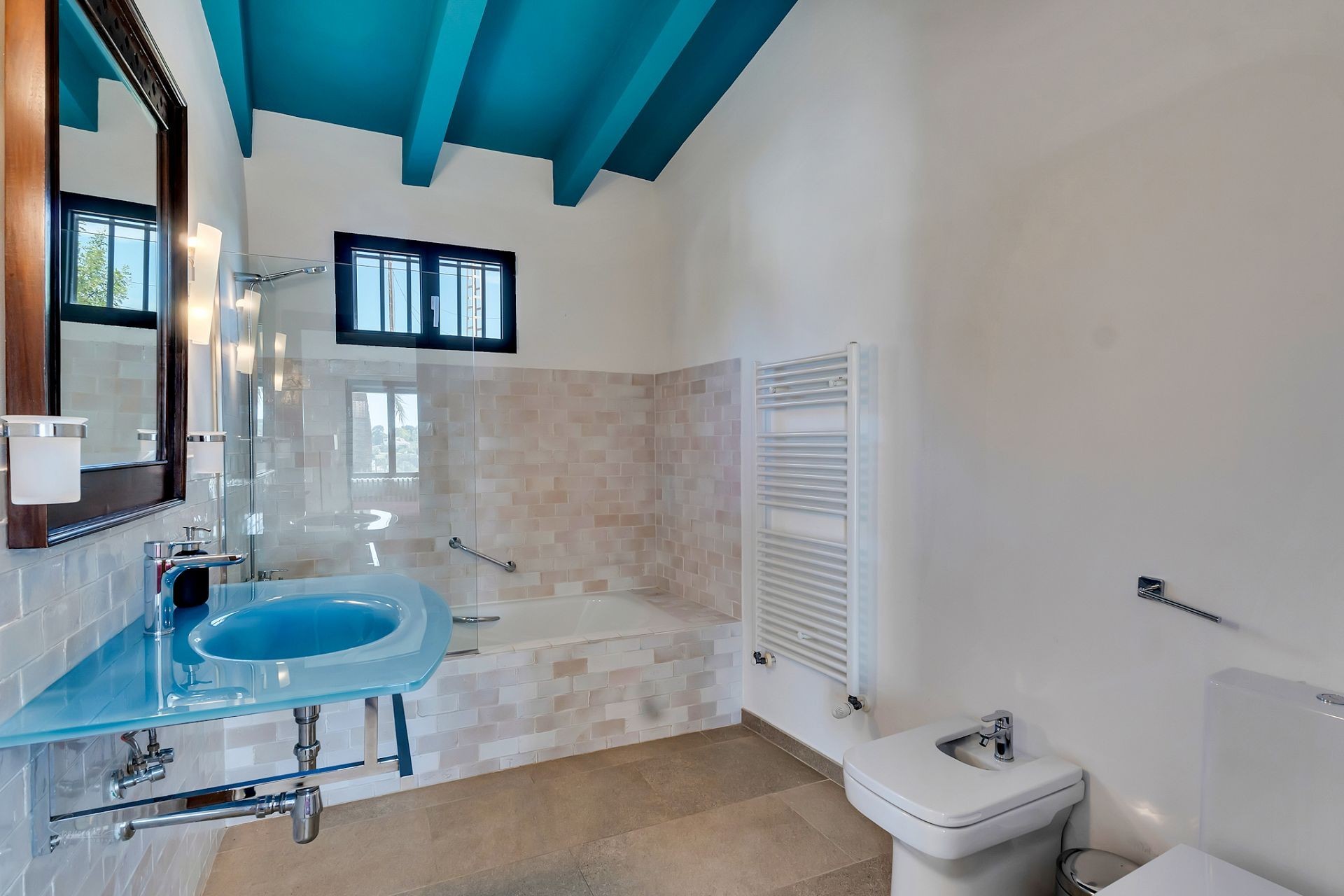 Sale - Finca / Country Property -
Benissa