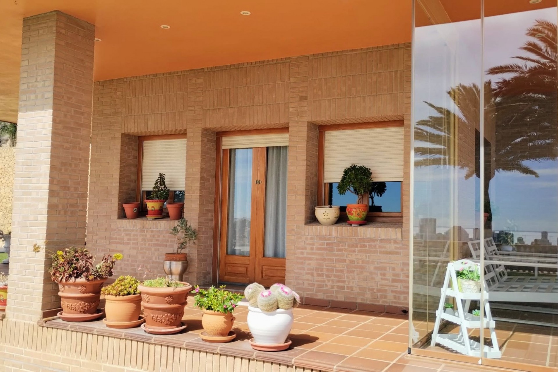 Sale - Finca / Country Property -
Calpe