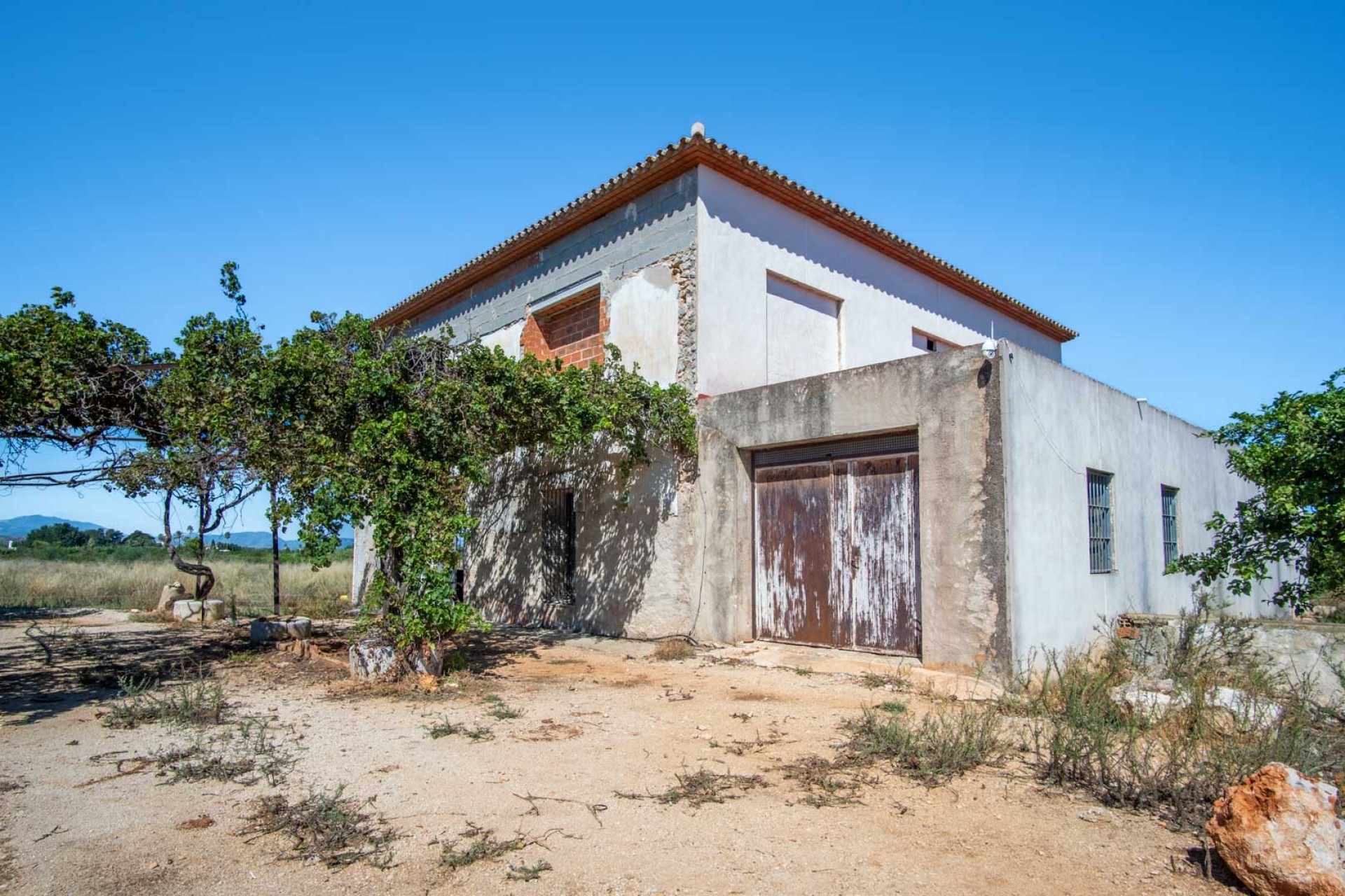 Sale - Finca / Country Property -
Denia