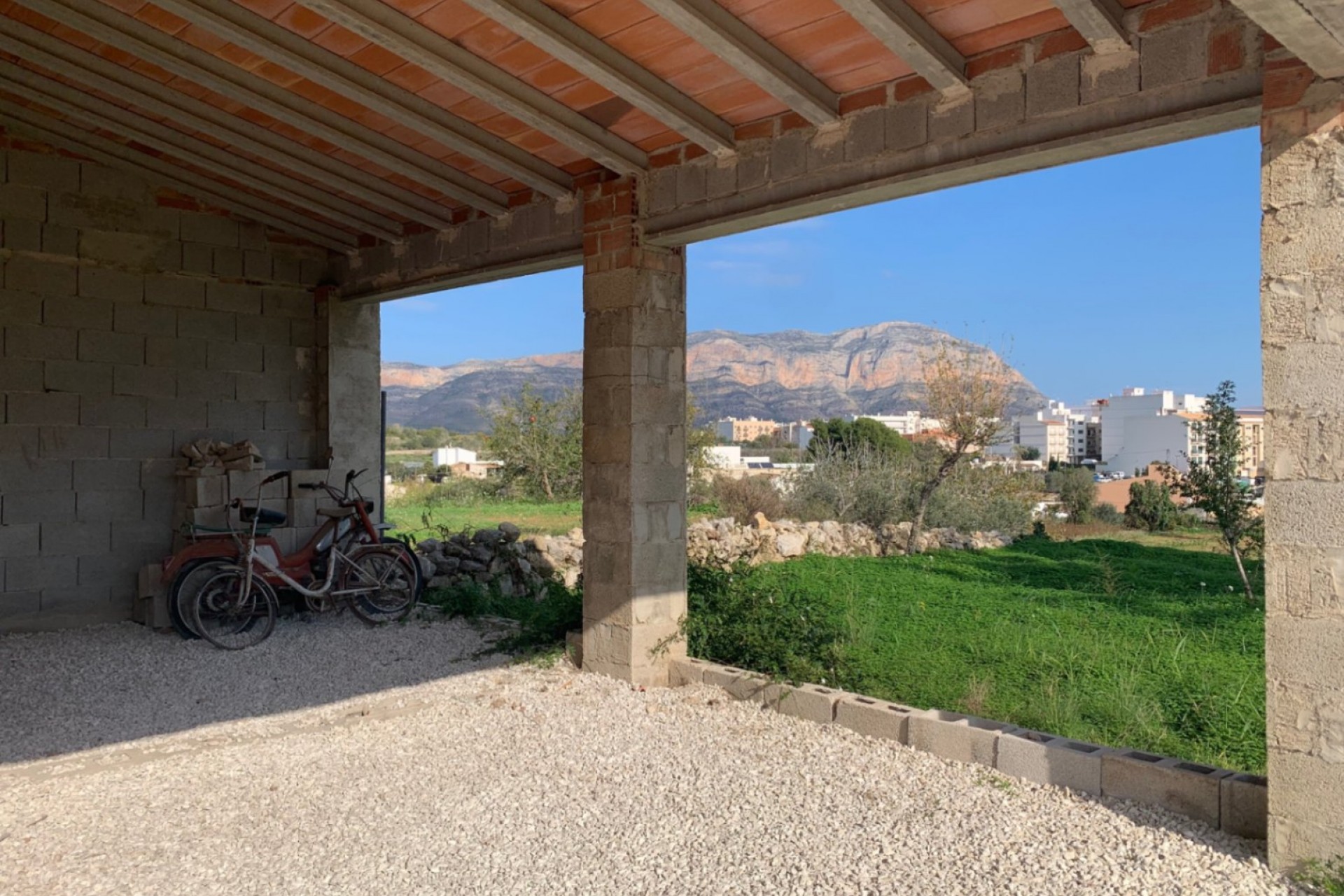 Sale - Finca / Country Property -
Gata de Gorgos