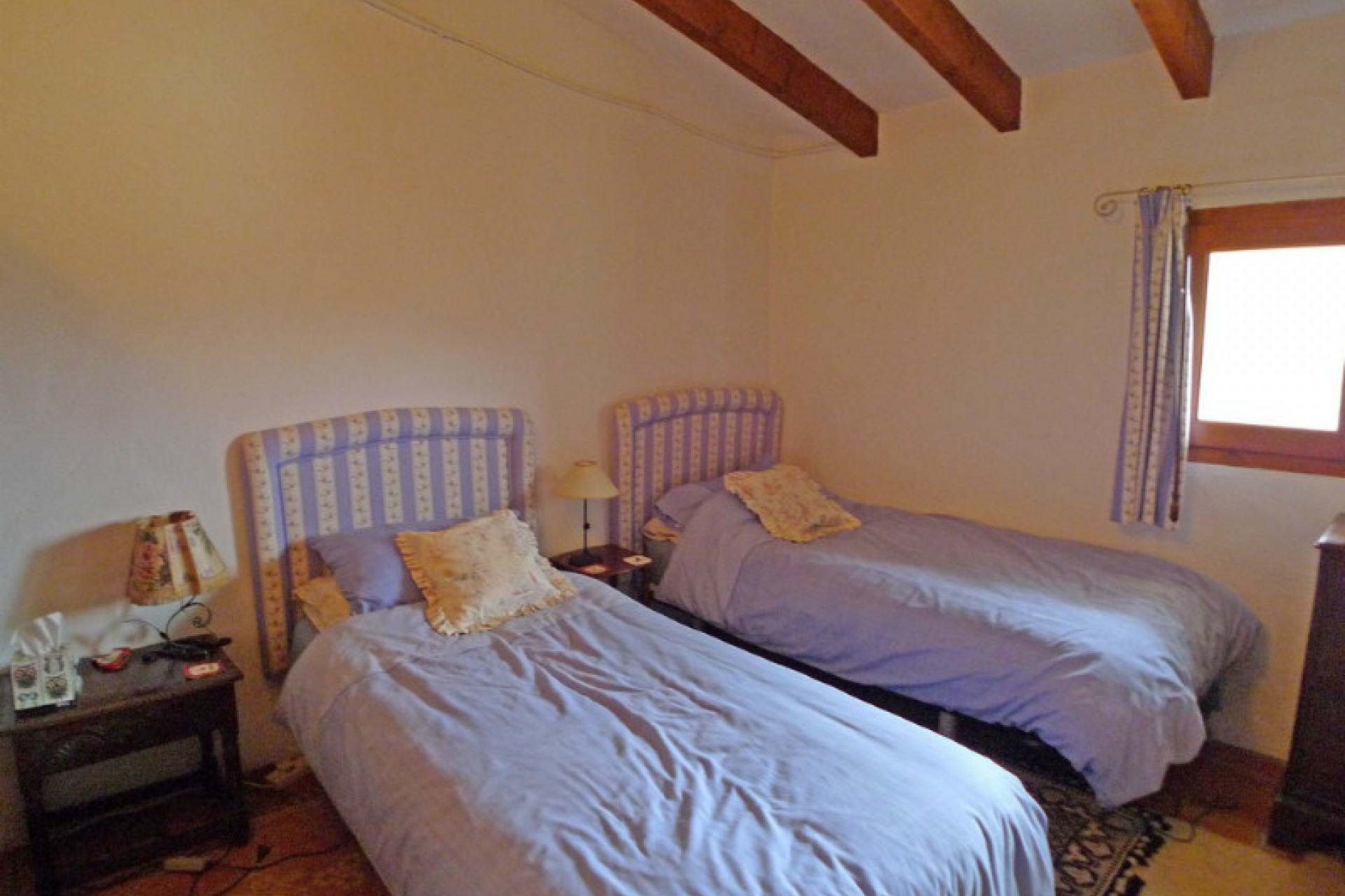 Sale - Finca / Country Property -
Jalon