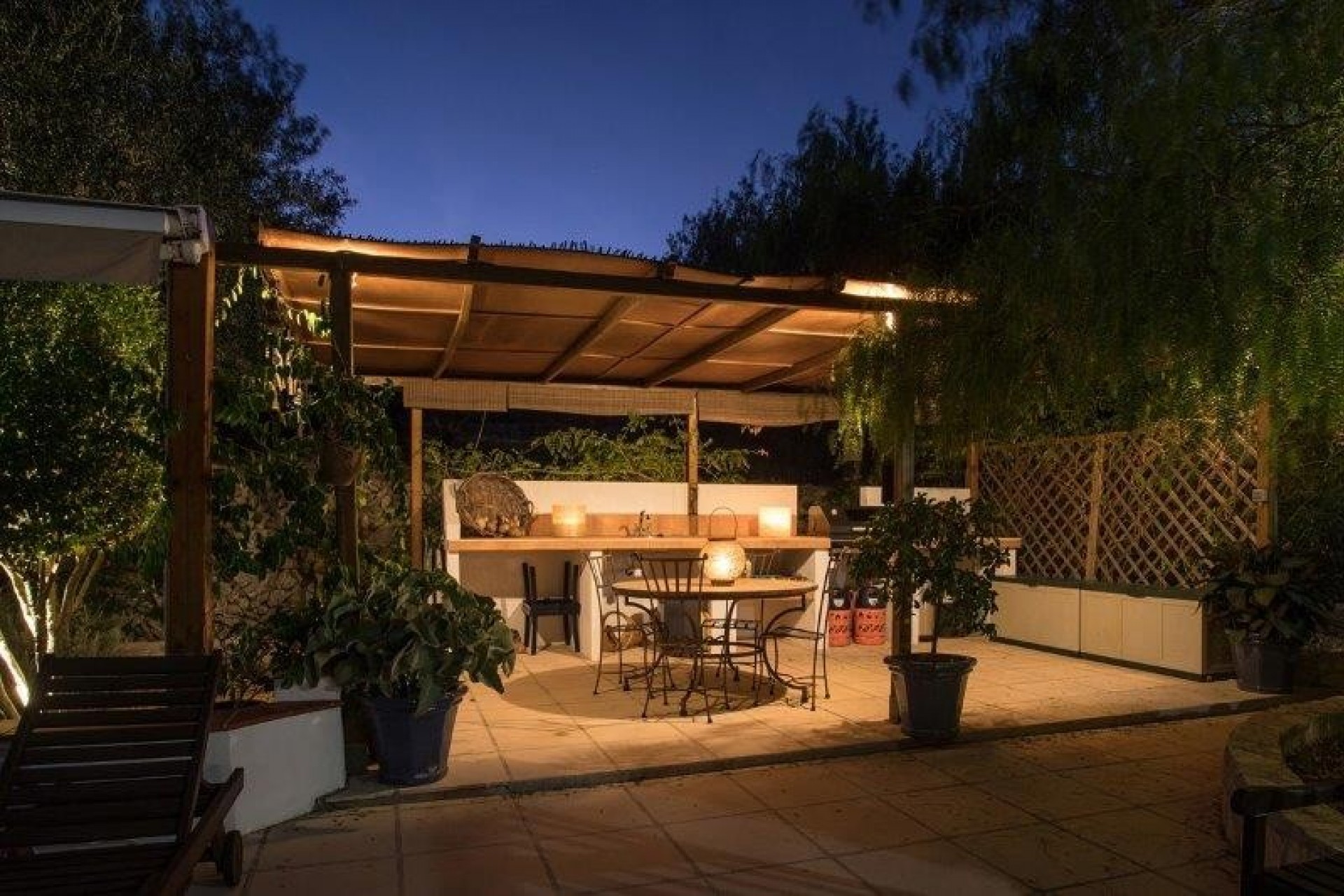 Sale - Finca / Country Property -
La Llosa de Camacho