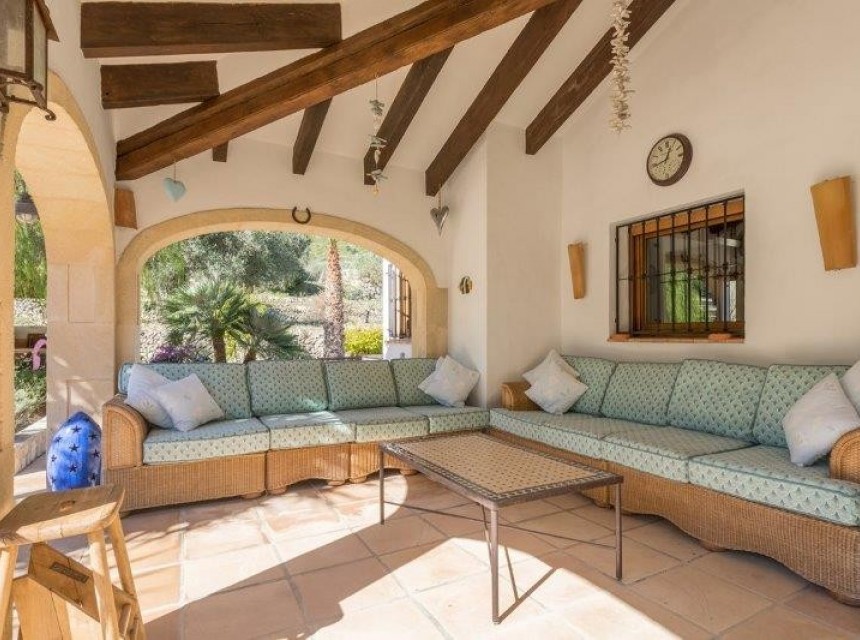 Sale - Finca / Country Property -
La Llosa de Camacho