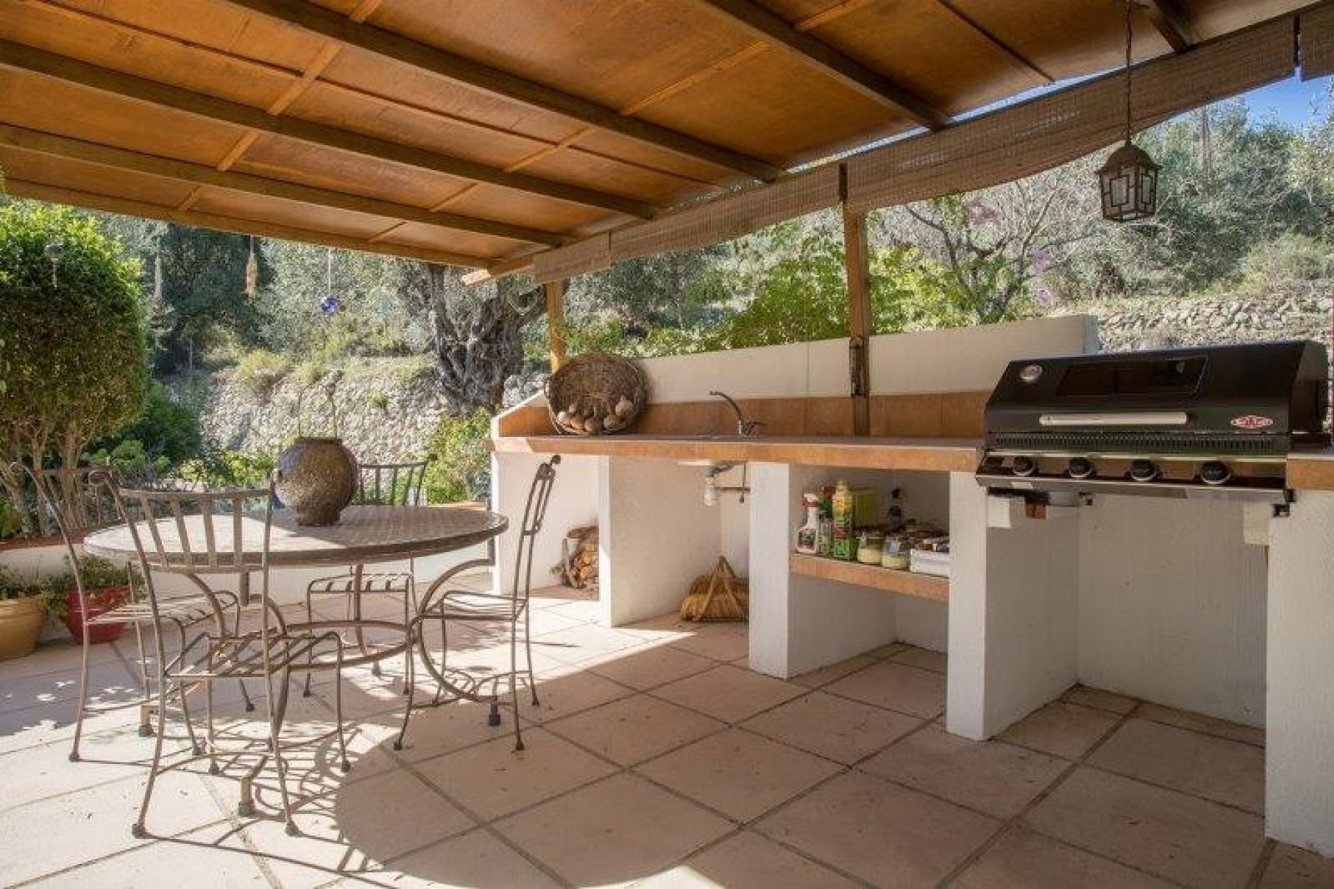 Sale - Finca / Country Property -
La Llosa de Camacho