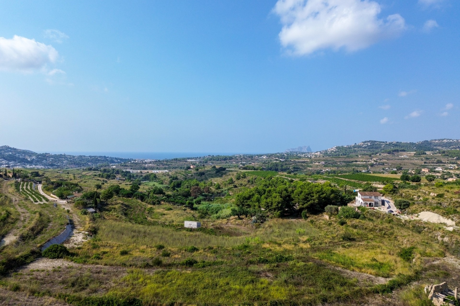 Sale - Finca / Country Property -
Moraira