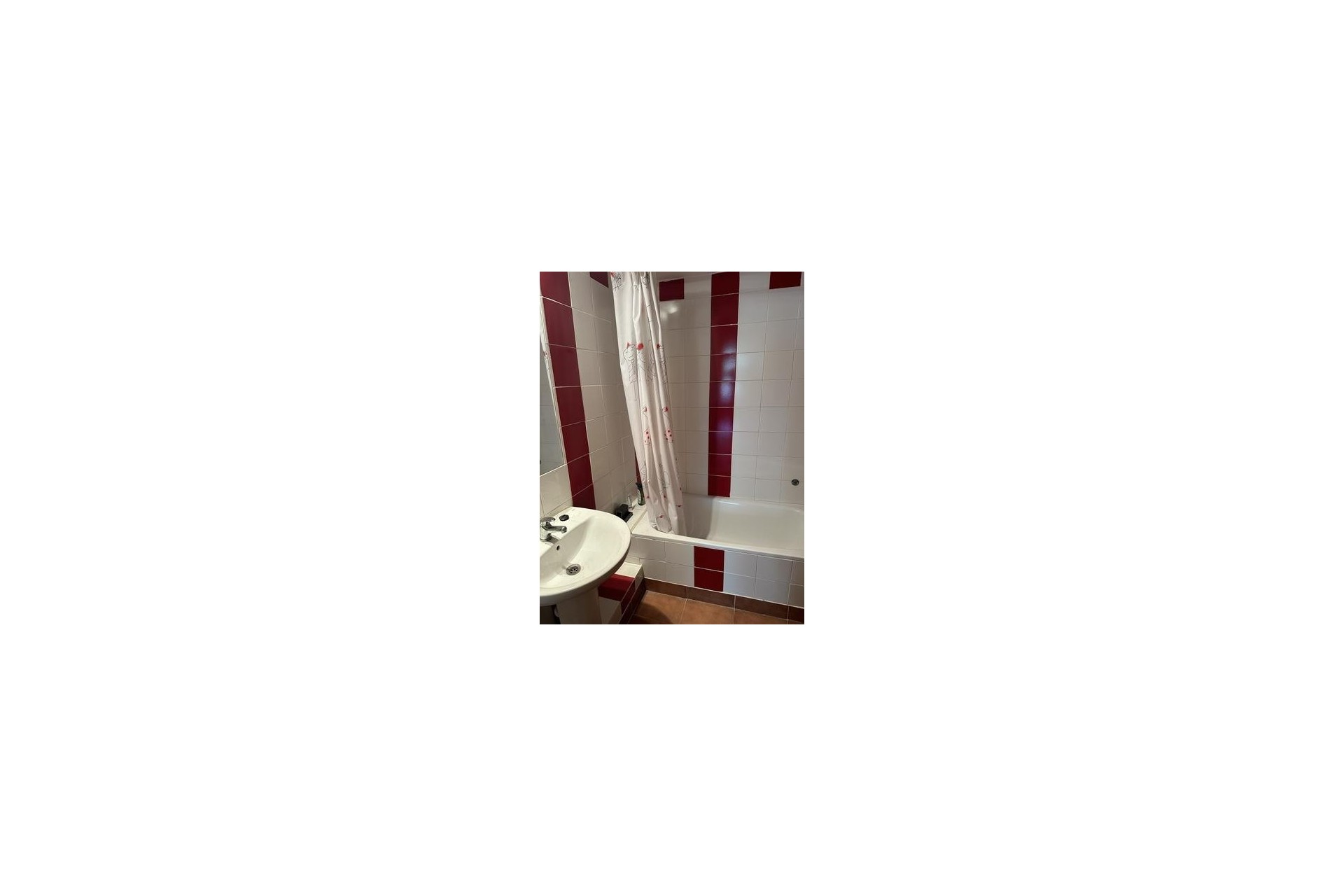 Sale - Finca / Country Property -
Relleu