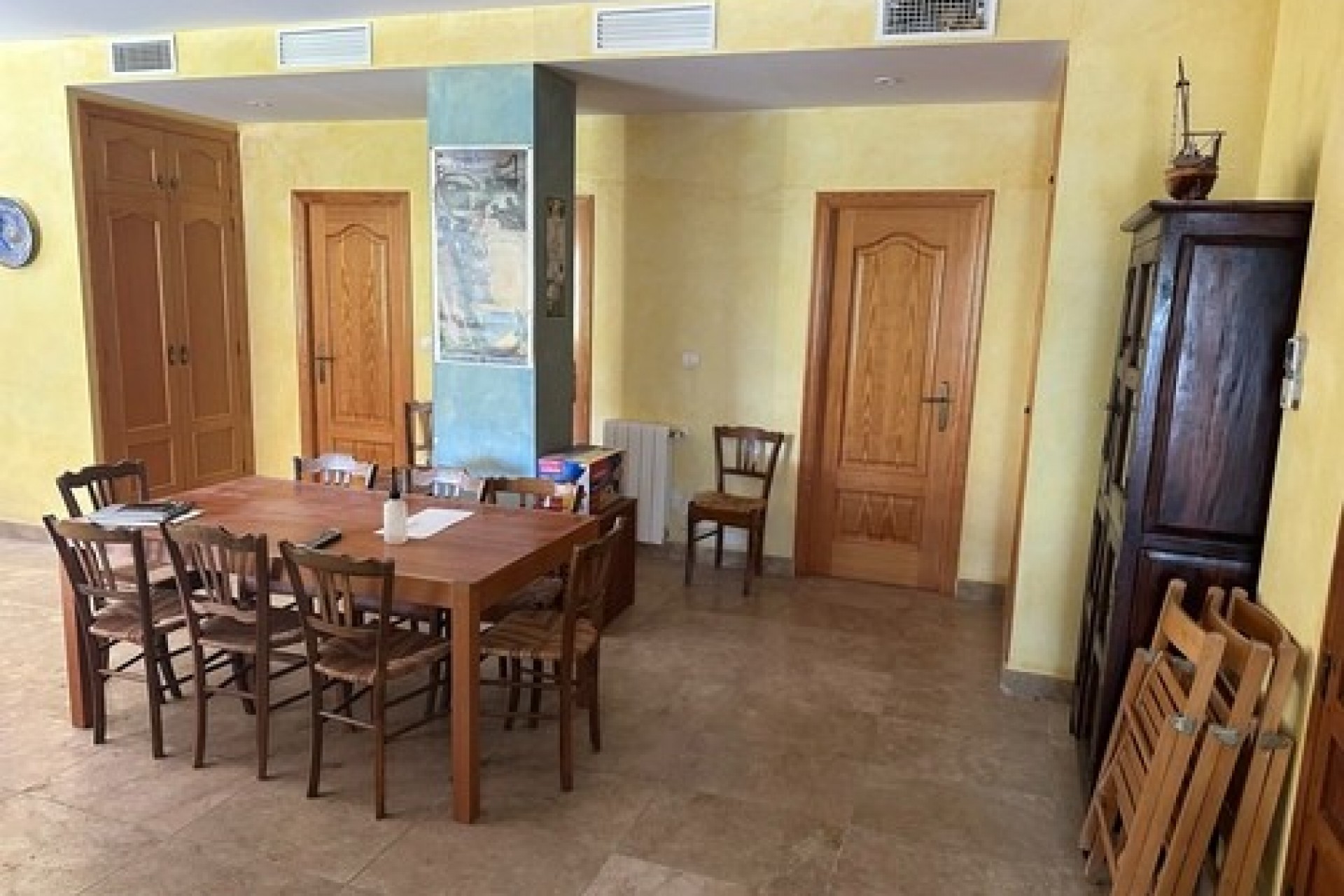 Sale - Finca / Country Property -
Relleu