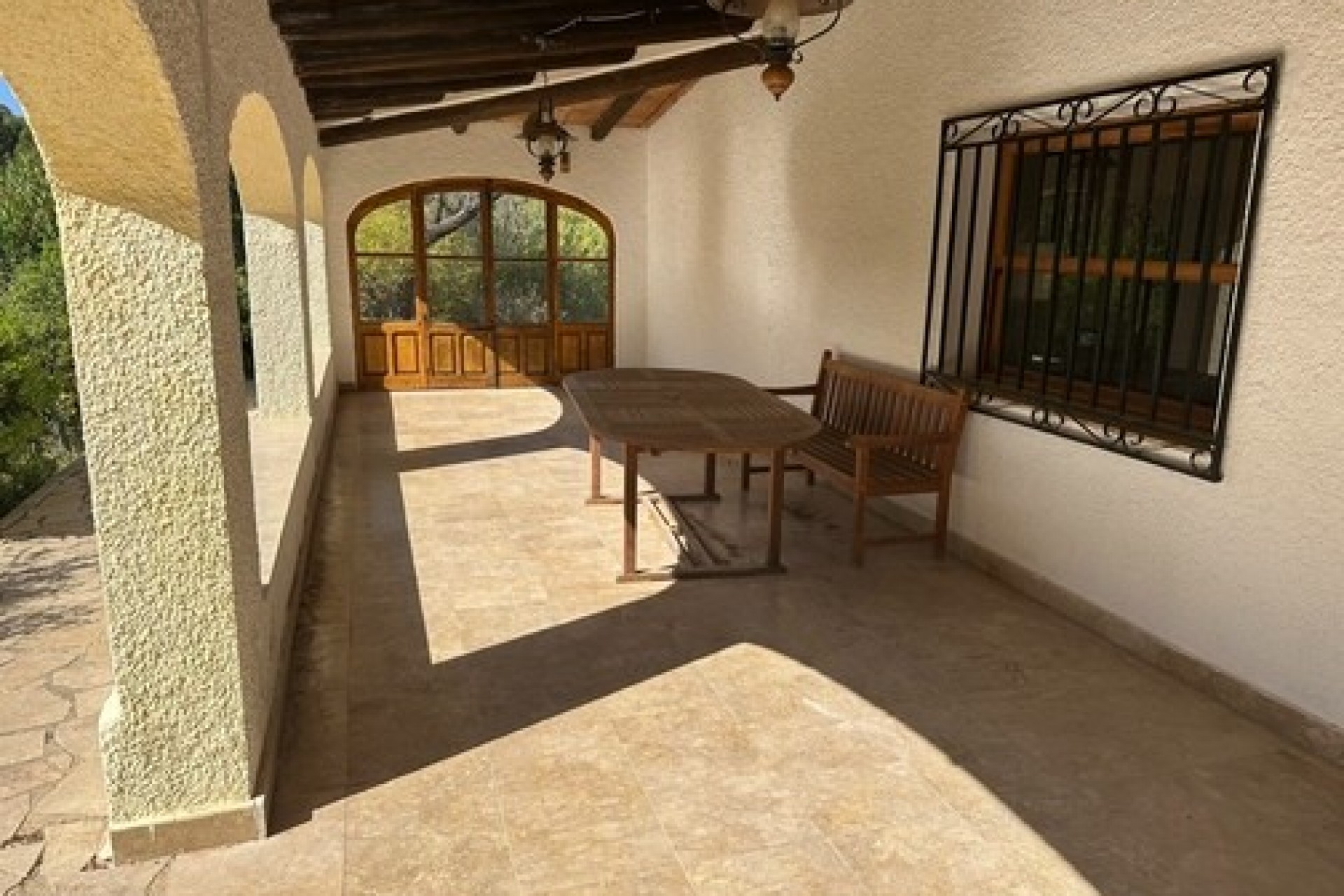 Sale - Finca / Country Property -
Relleu