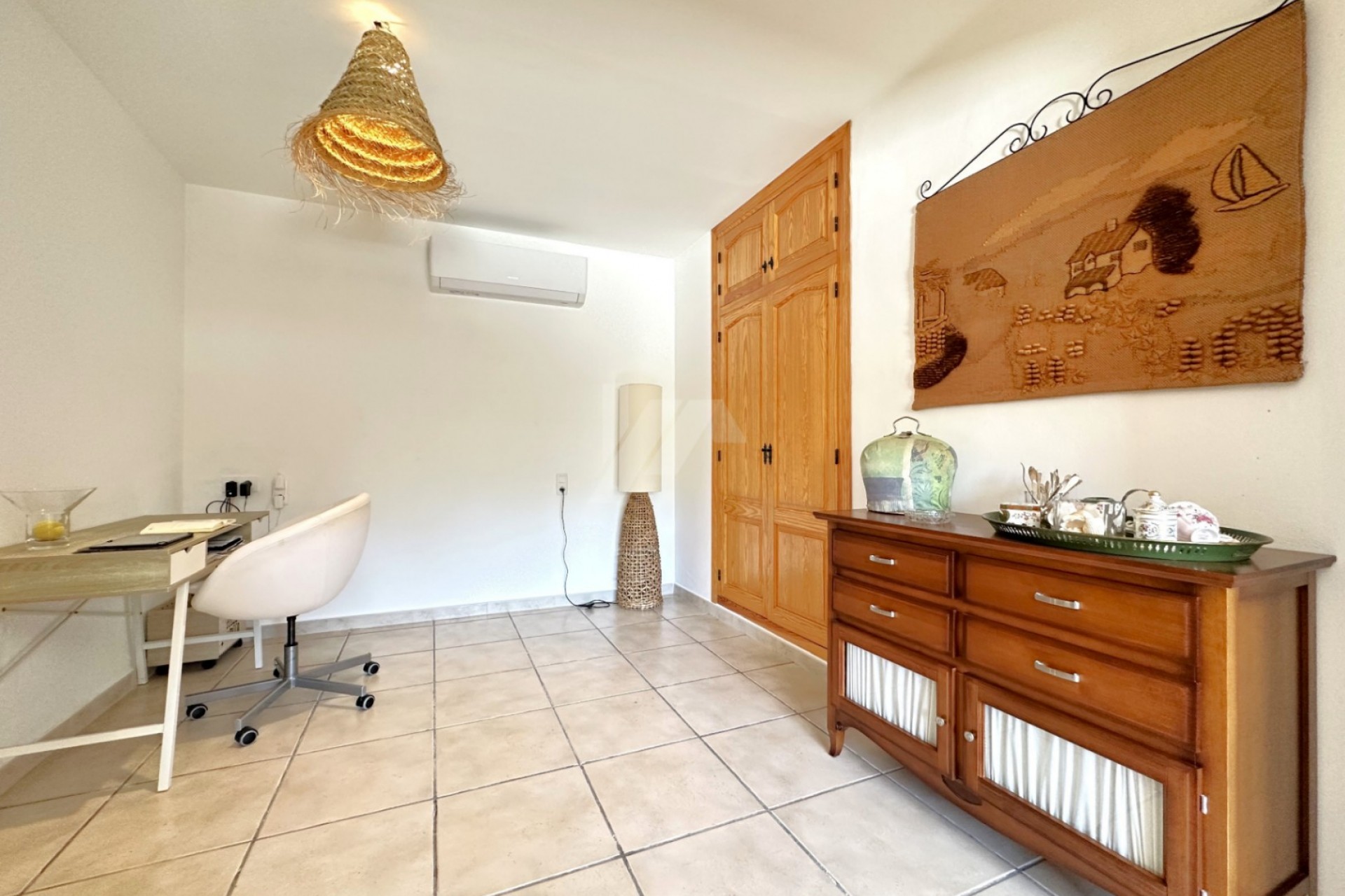 Sale - Finca / Country Property -
Teulada - Asmatar