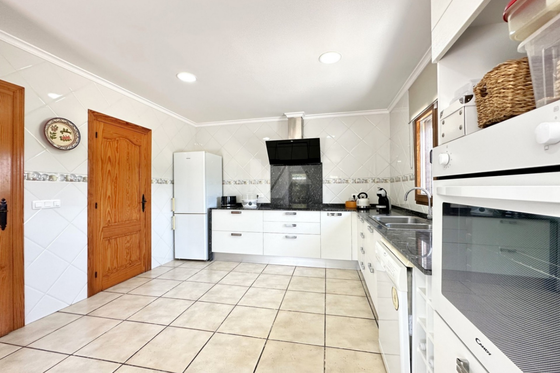 Sale - Finca / Country Property -
Teulada - Asmatar